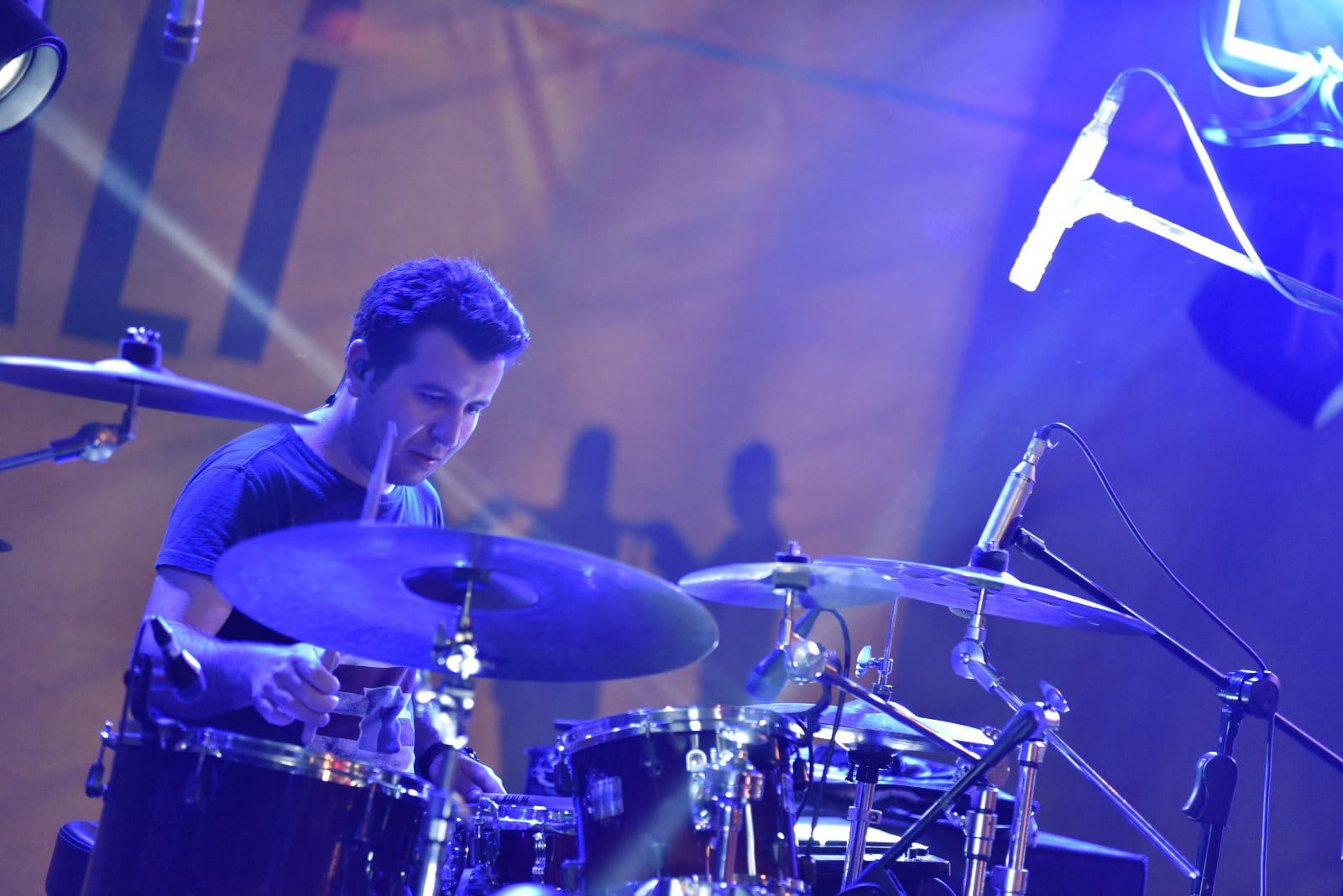 Mete Uğur Koçoğlu (Davul)